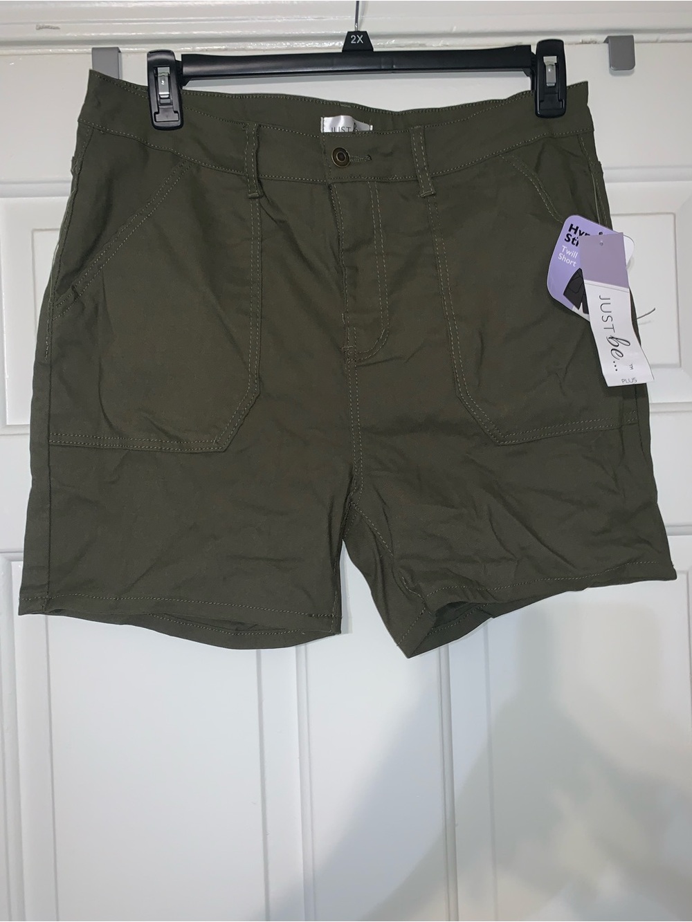 just be Olive Utility Cargo Shorts - Dark Olive Green